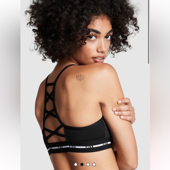 PINK Active Ultimate Lightly Lined Ladder Lace Up Detail Sports Bra. Size S - Picture 4 of 12